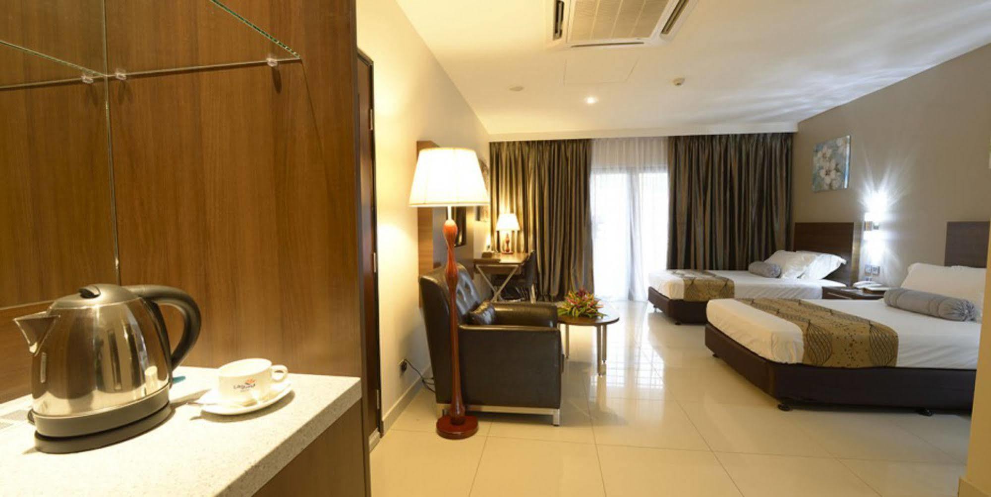 Laguna Hotel Port Moresby Buitenkant foto